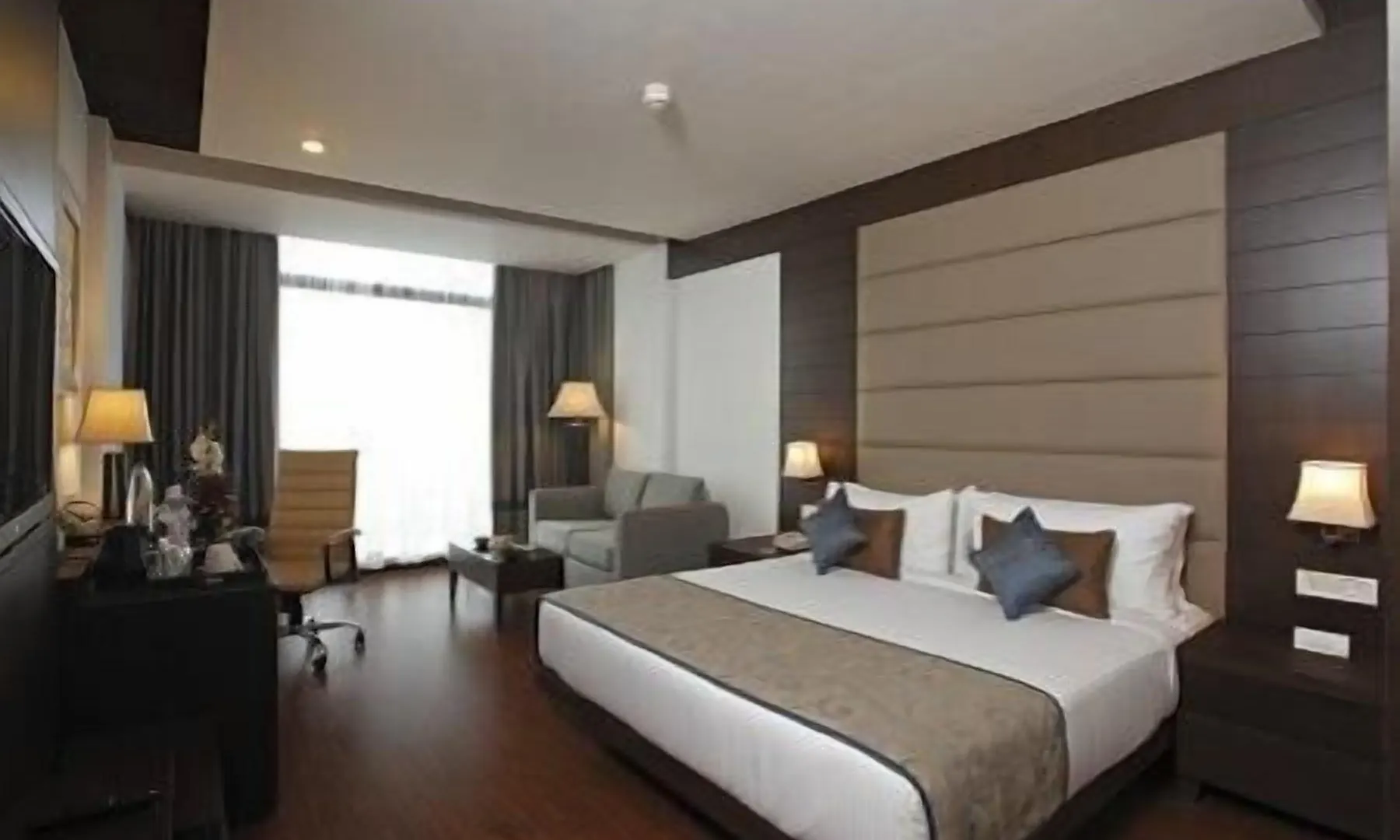 S.K Premium Park Hotel New Delhi